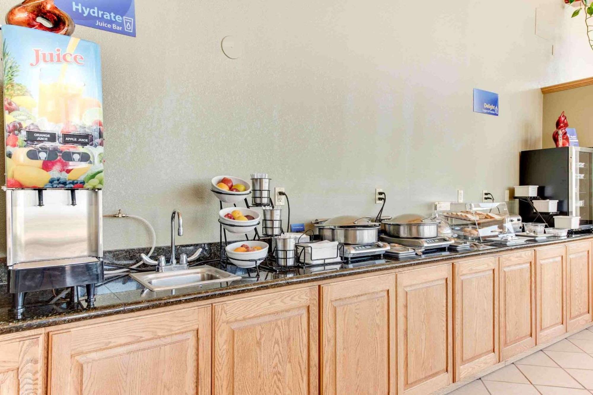 Best Western Movie Manor Monte Vista Екстериор снимка